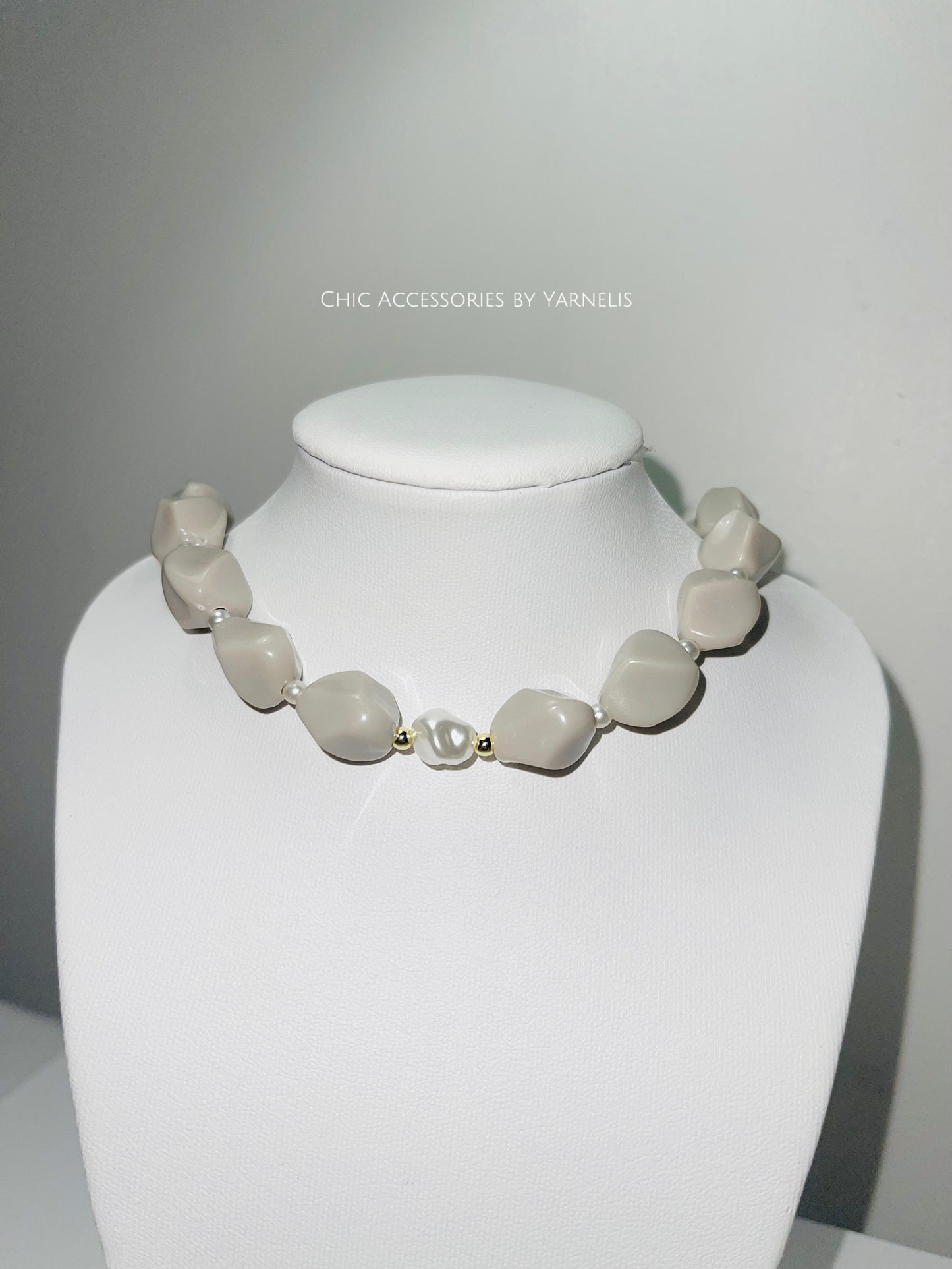 Elegancia gris